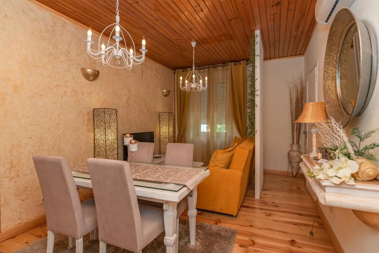 Villa Rio Guest House Suites Portimao
