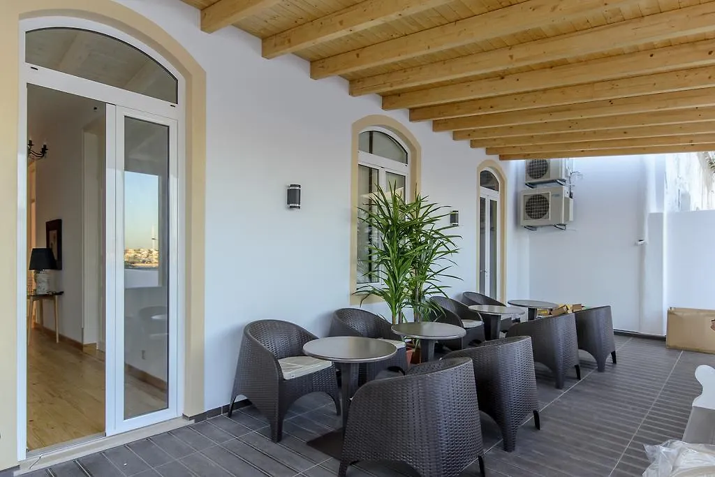 Villa Rio Guest House Suites Portimao