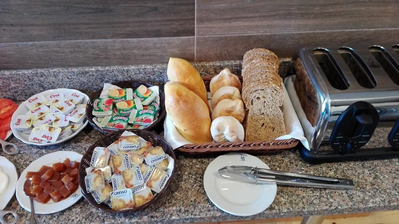 ****  Villa Rio Guest House Suites Portimao Portugal